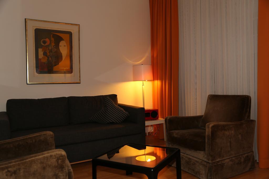 Hotel Loehndorf Бонн Номер фото