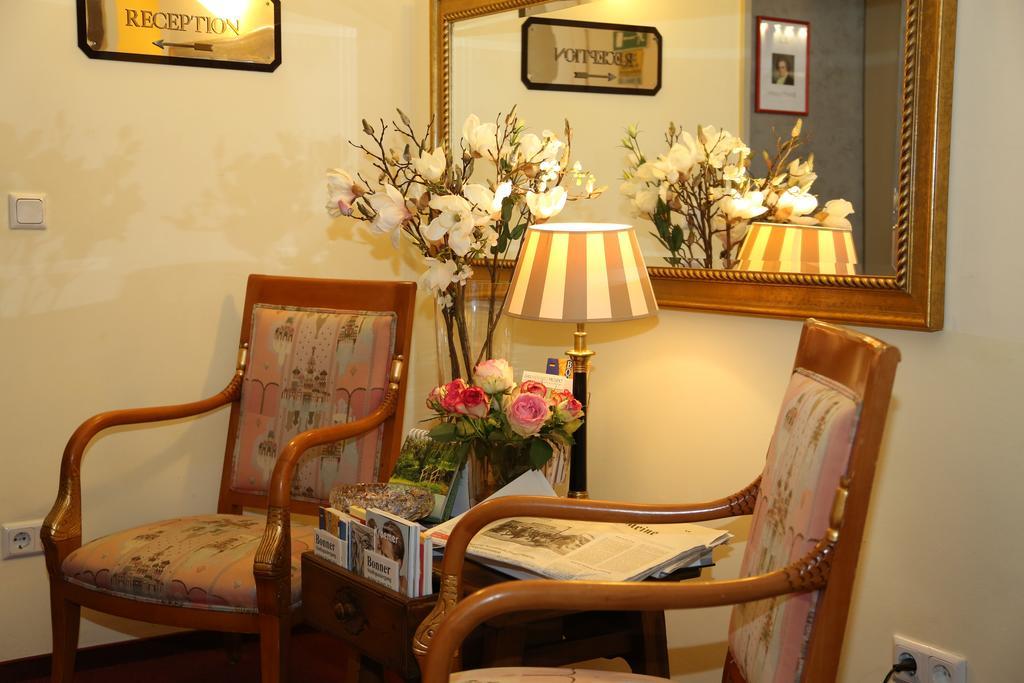 Hotel Loehndorf Бонн Экстерьер фото