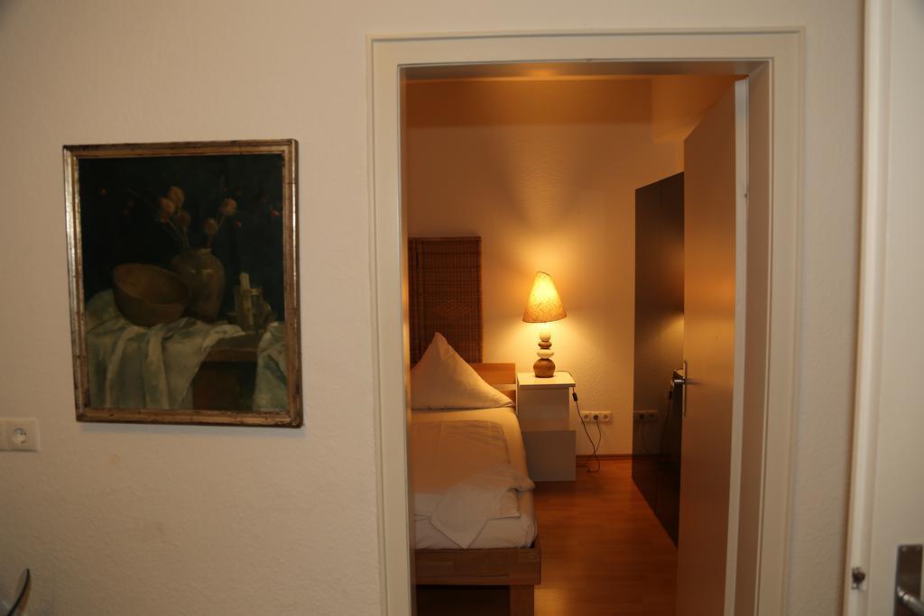 Hotel Loehndorf Бонн Экстерьер фото